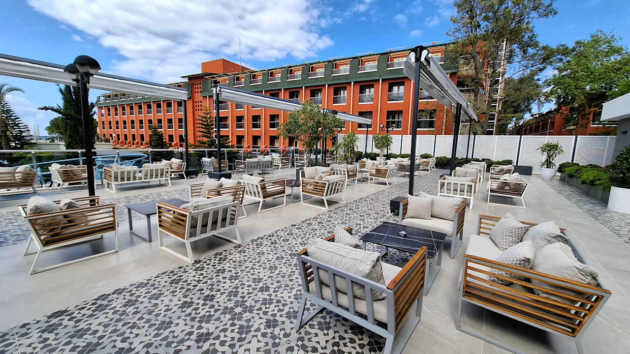 Außenansicht Annabella Diamond Hotel & Spa