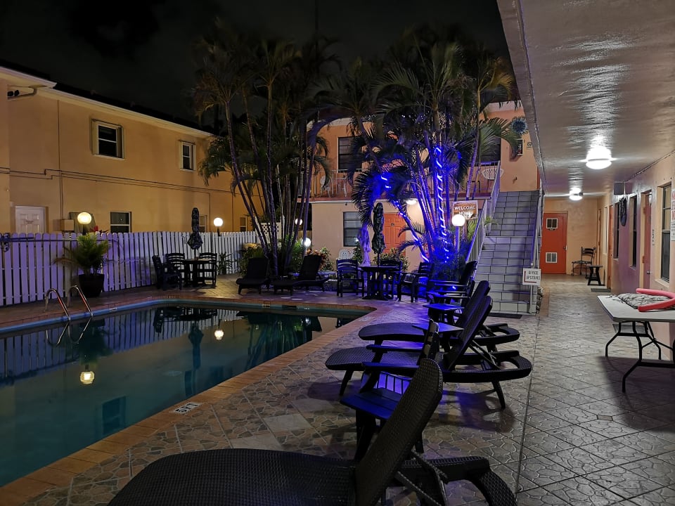 Pool Sea Garden by the Sea