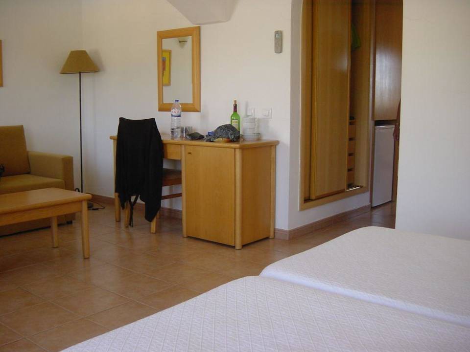 Zimmer 207 Hotel Luz Bay Club