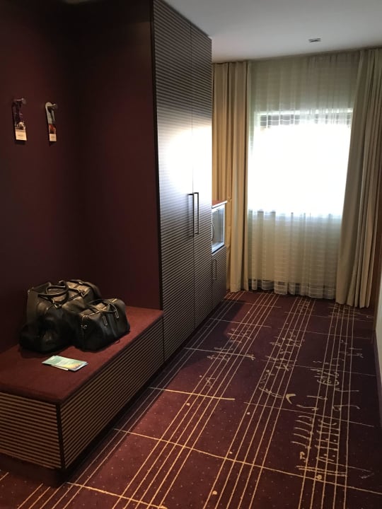 Eingangsbereich Dorint City-Hotel Salzburg