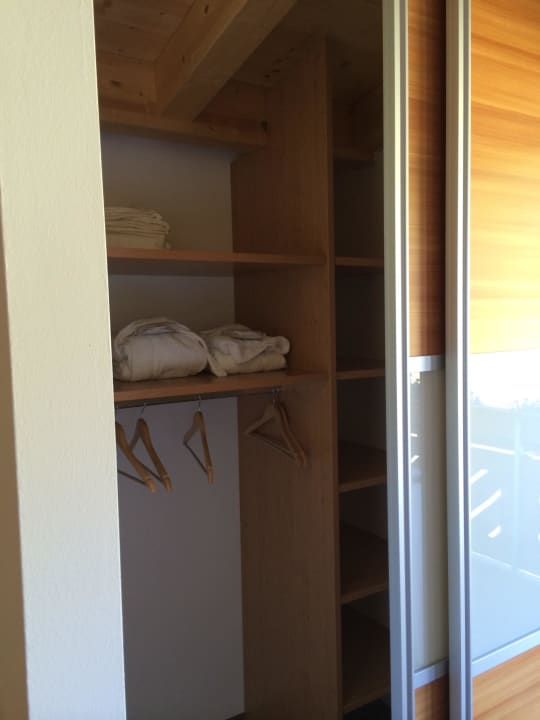 Schrankraum Familienhotel Moos-Alm