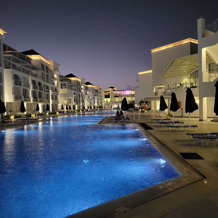 Pool Pickalbatros Blu Spa Resort