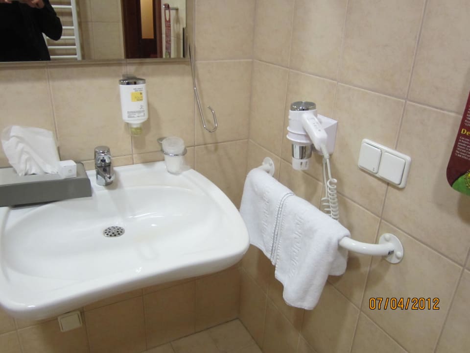 Łazienka  Hotel Sympozjum