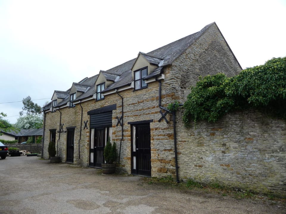 Nebengebäude Hotel The White Horse