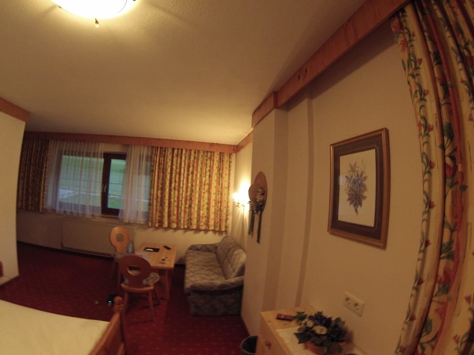 Wohnraum Hotel Landhaus Zillertal