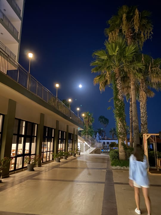 Gartenanlage Adora Hotel & Resort