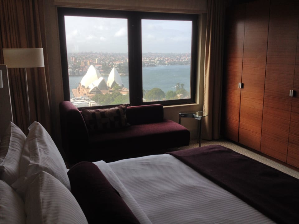 View from room (floor 28) Hotel InterContinental Sydney