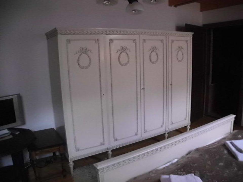 Kleiderschrank Appartement 9 Pension Martinov Dvor