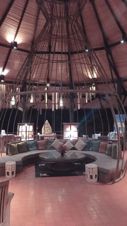 Lobby Cape Panwa Hotel