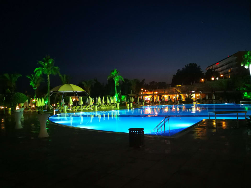Pool Saphir Resort & Spa
