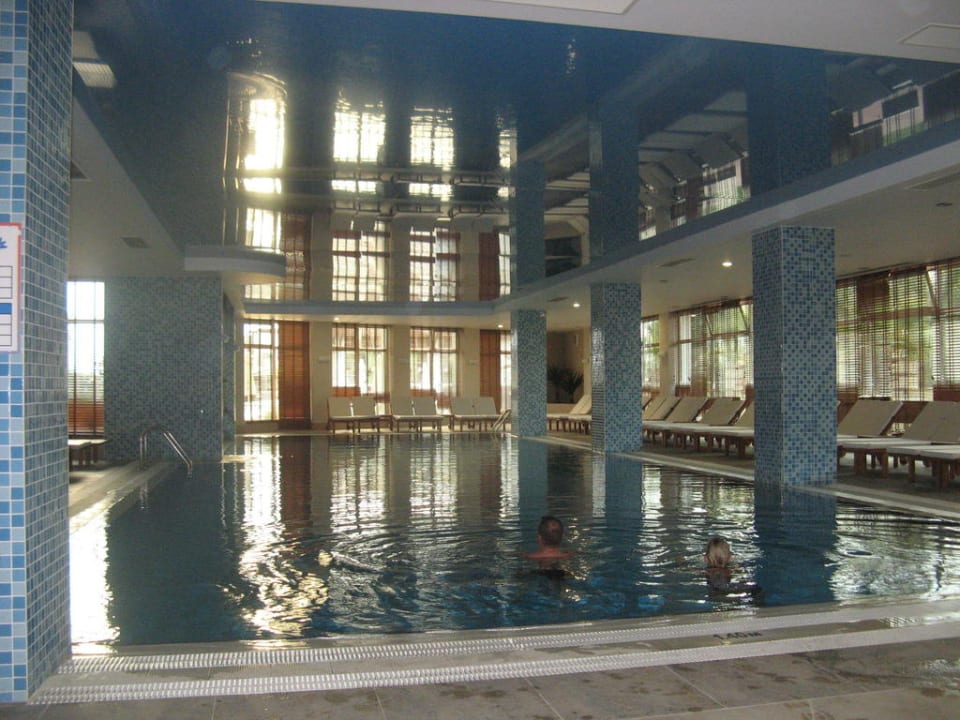 Schwimmhalle Sunis Kumköy Beach Resort Hotel & Spa