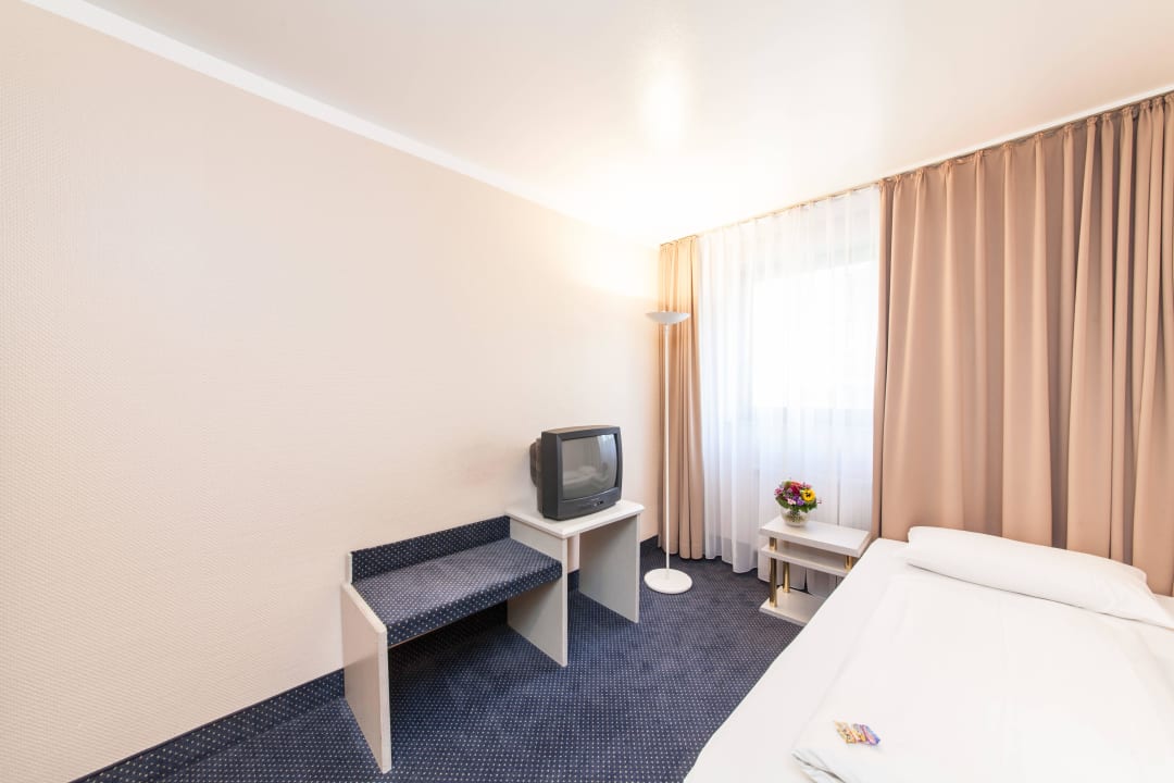 Einzelzimmer Hotel an der Kö