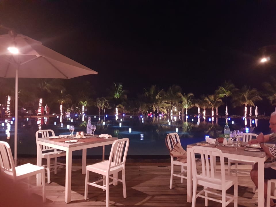 Gastro Victoria Beachcomber Resort & Spa