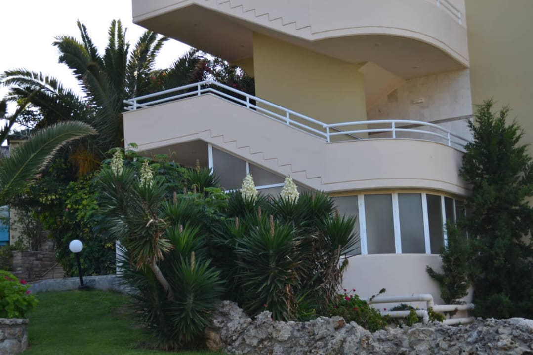 Wygląd zewnętrzny hotelu Hotel Kalithea Horizon Royal