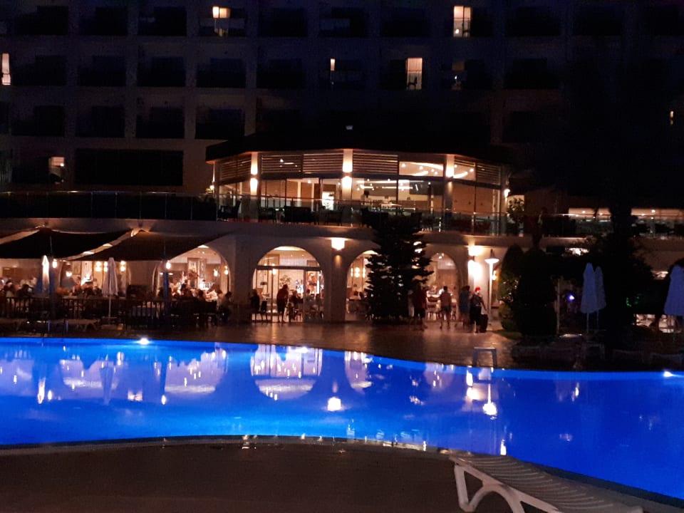 Außenansicht Annabella Diamond Hotel & Spa