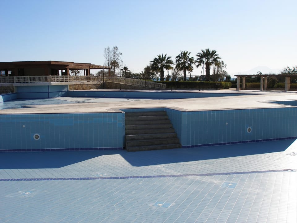 Die Treppe ist fast fertig Kaya Belek Hotel