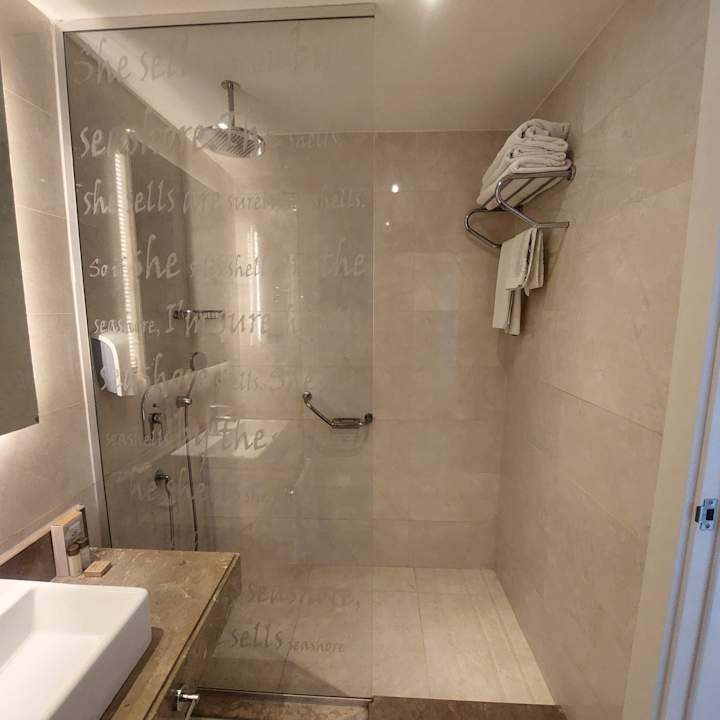 Zimmer Seashell Resort