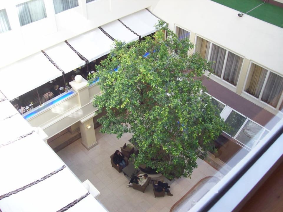 Blick von oben Crowne Plaza ® Hamburg - City Alster