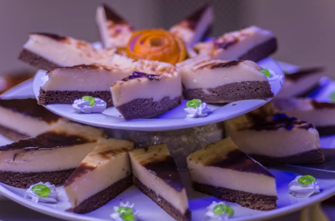 Desserts Hotel Serra Park