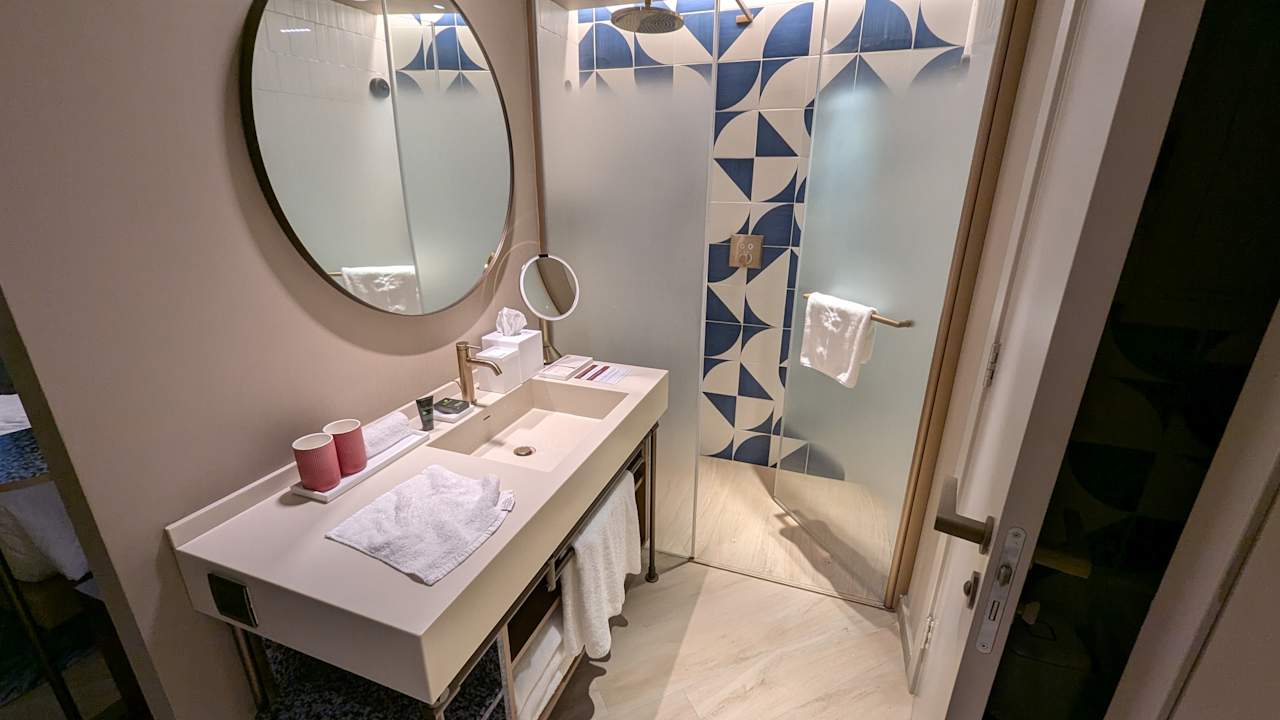 Zimmer Hyatt Centric Malta