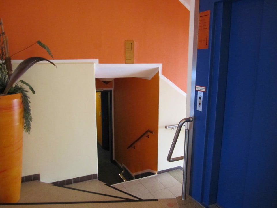 Treppenhaus Strandhotel Georgshöhe