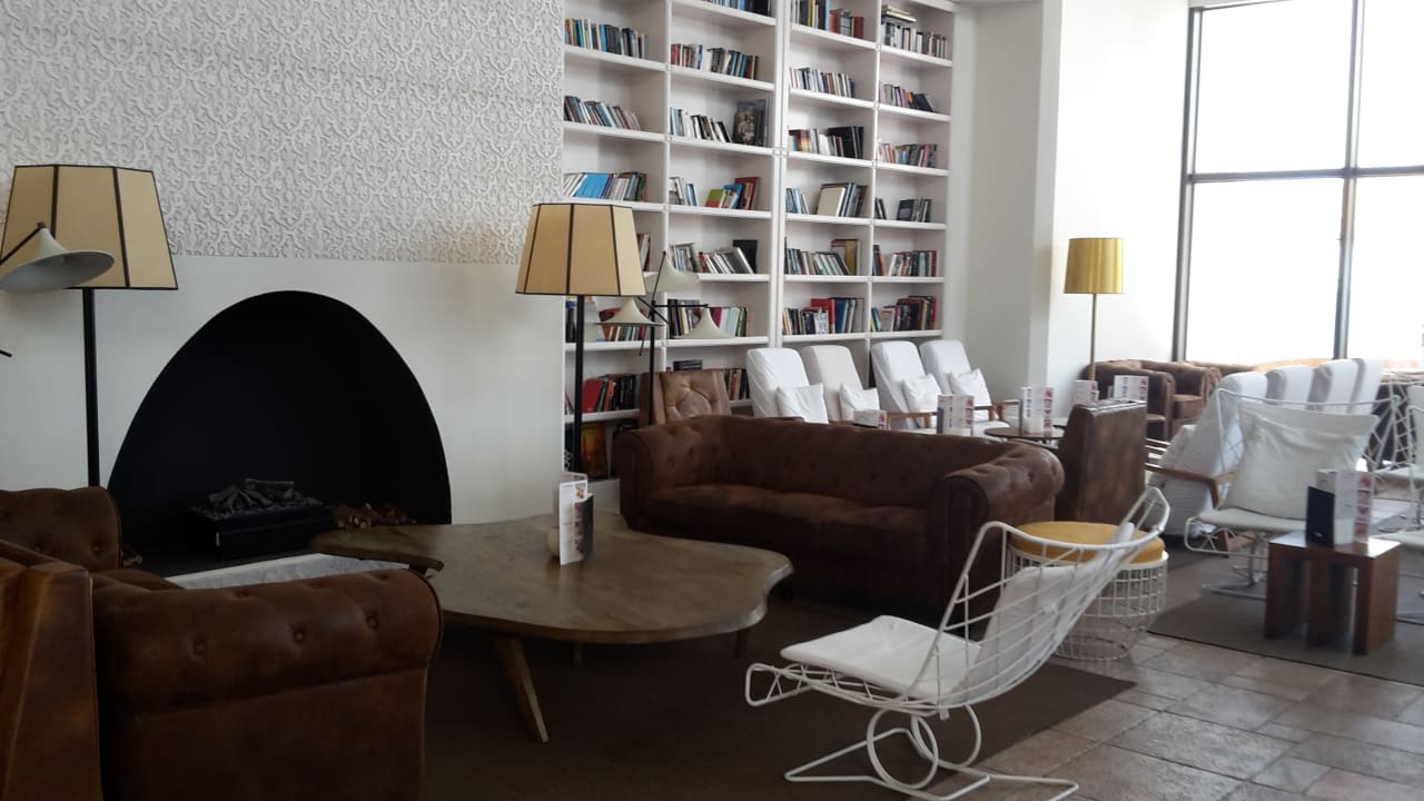 Lobby H10 Timanfaya Palace - Adults only