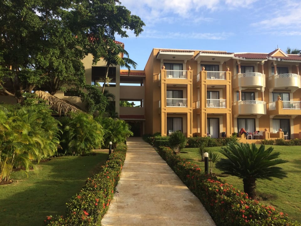 Hauptgebäude Hotel Viva Dominicus Palace by Wyndham-All Inclusive Resort