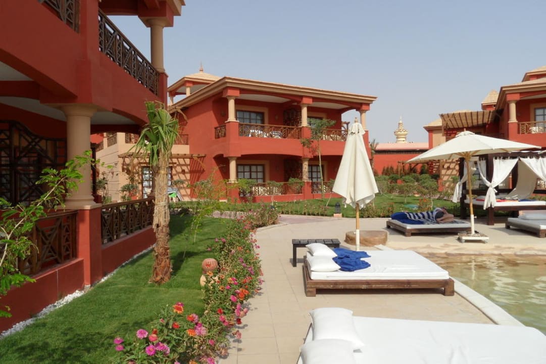 Pool direkt an der Terrasse Pickalbatros Alf Leila Wa Leila Resort - Neverland Hurghada