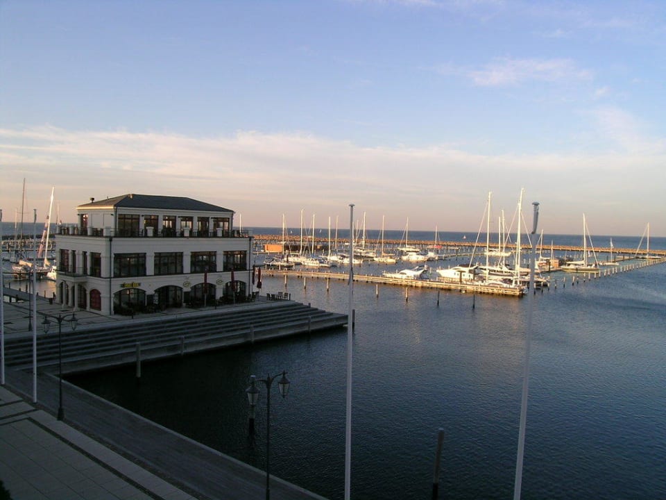 Hafen und Restaurant Hotel Yachthafenresidenz Hohe Düne