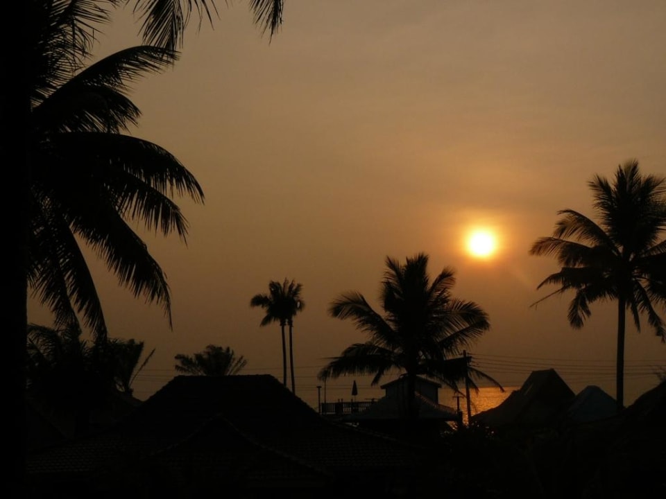Sonnenuntergang vom Zimmer aus fotografiert Sudala Beach Resort