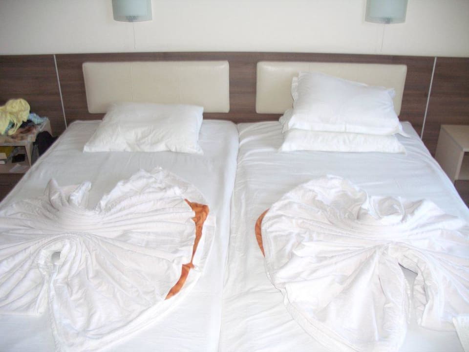 Drappierte Handtücher Hotel Esperanto