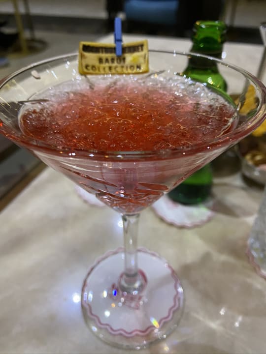 Gastro Acanthus Cennet Barut Collection