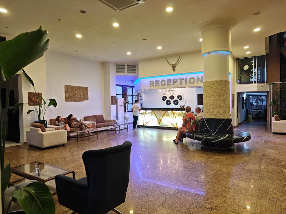 Lobby Hotel Arabella World