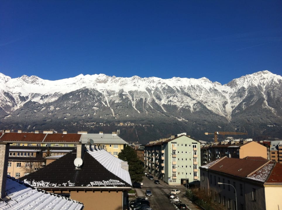 Ausblick Binders Budget City-Mountain Hotel