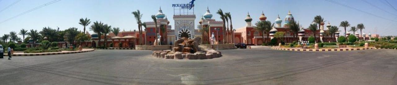 Wejście główne Pickalbatros Alf Leila Wa Leila Resort - Neverland Hurghada
