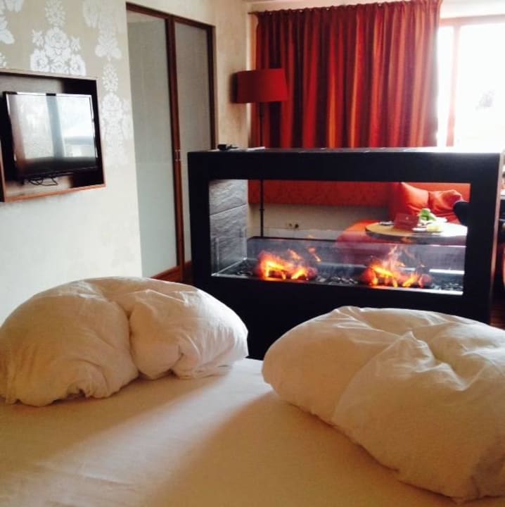 Wohraum groß Wellnesshotel ...liebes Rot-Flüh