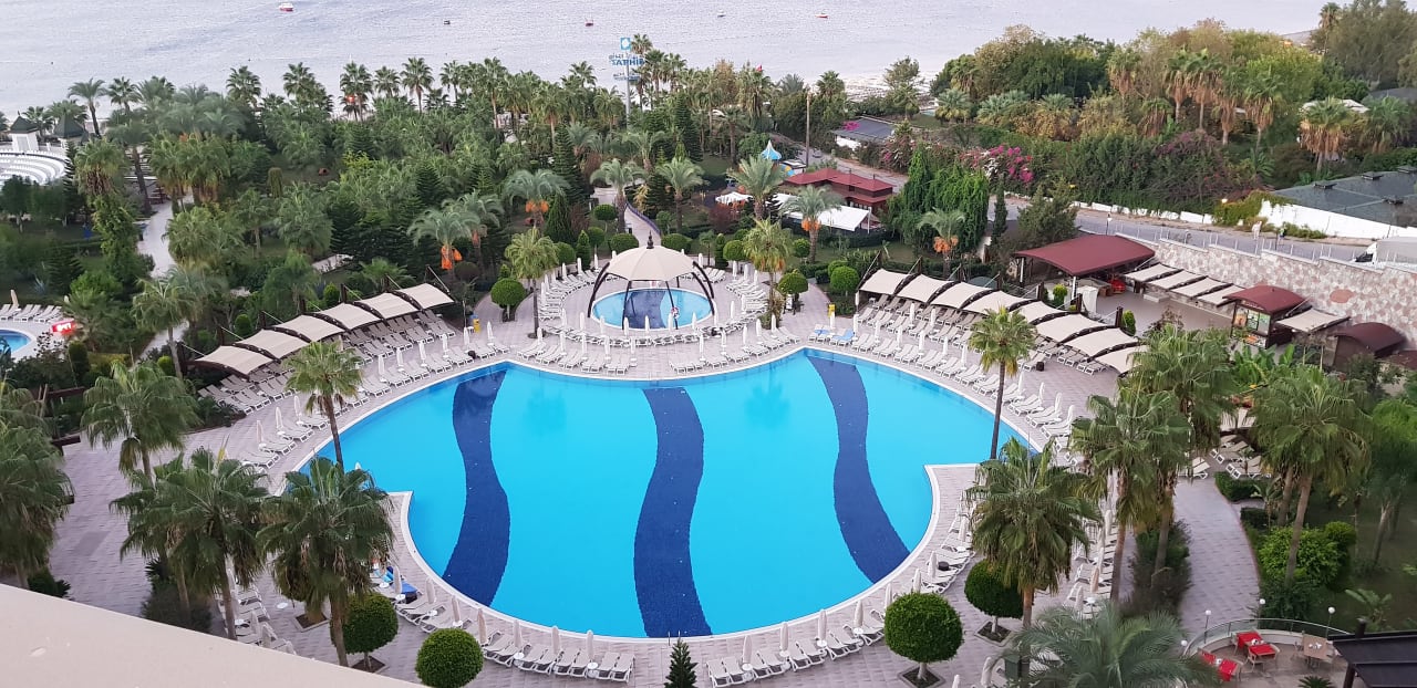 Pool Saphir Resort & Spa