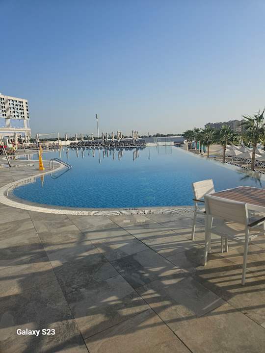 Außenansicht Hampton by Hilton Marjan Island