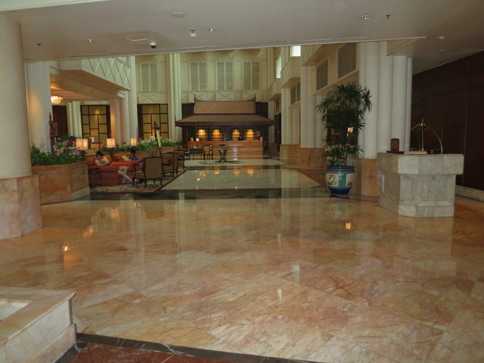 Lobby Krungthep Wing Shangri-La Hotel, Bangkok