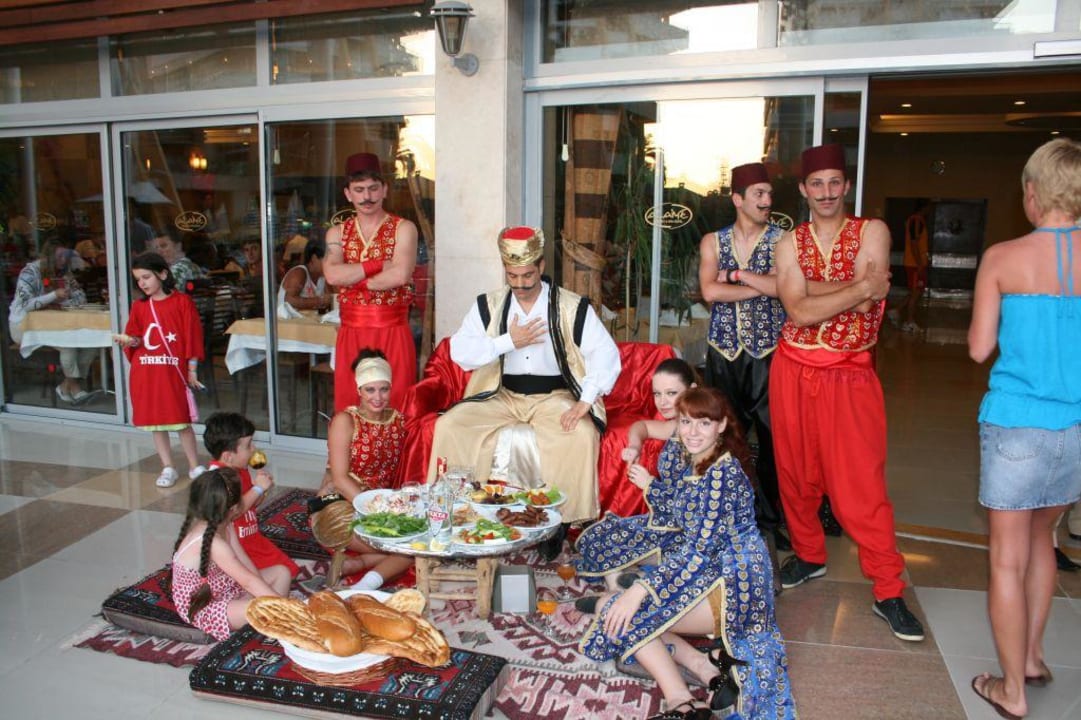Türkischer Abend im Hotel Alaiye Resort & Spa