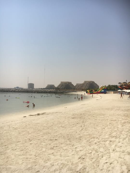 Strand DoubleTree by Hilton Resort & Spa Marjan Island