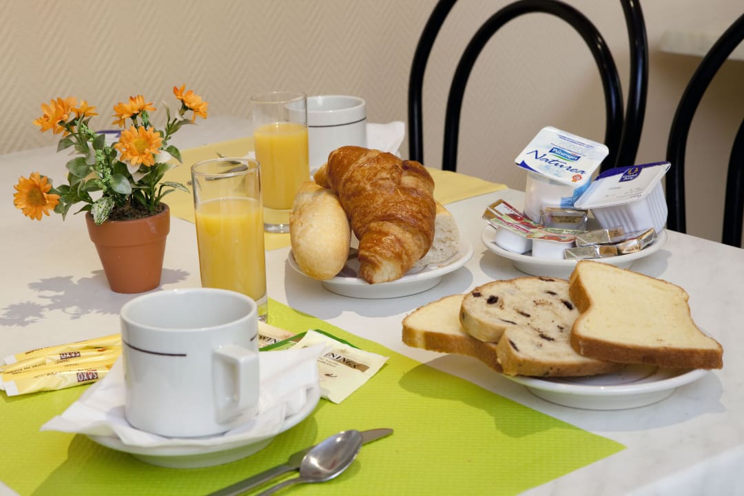 Petit déjeuner Hotel Mac Bed