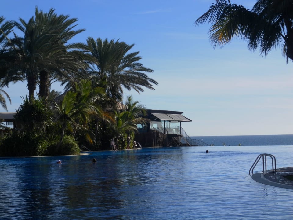 Übergang v. Pool ins Meer optisch kaum erkennbar Lopesan Costa Meloneras, Resort & Spa