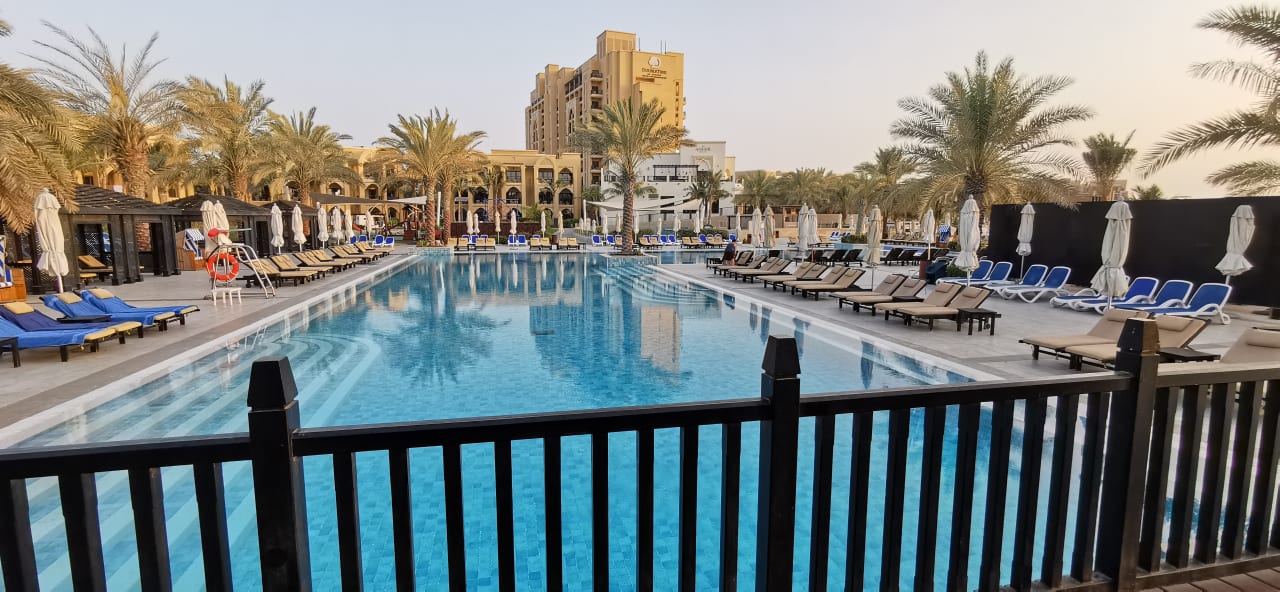 Pool DoubleTree by Hilton Resort & Spa Marjan Island