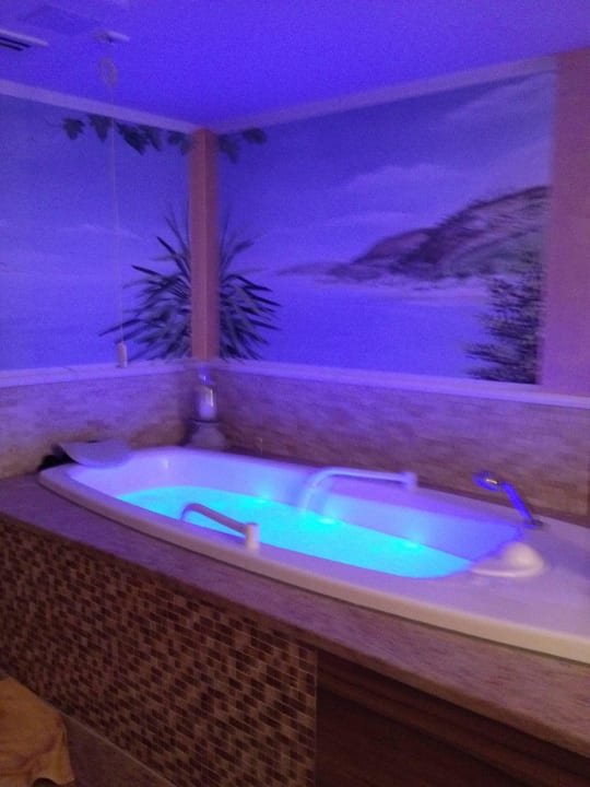 Relax Badewanne Hotel Bergknappenhof