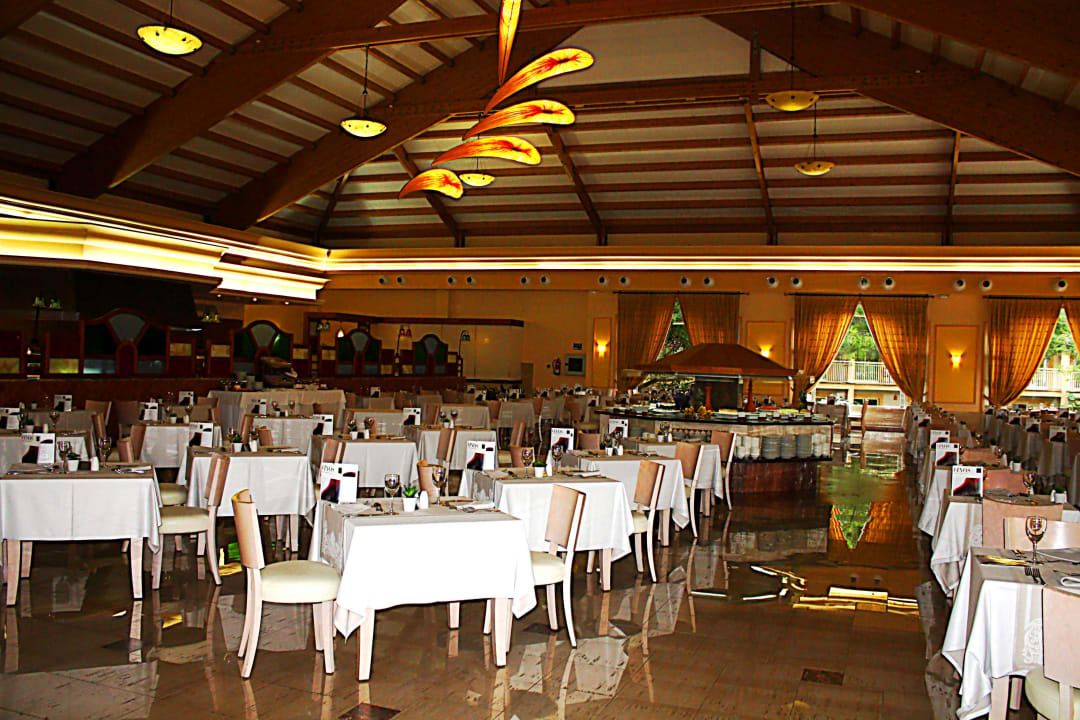 Innenansicht VIVA Cala Mesquida Suites & Spa 16+