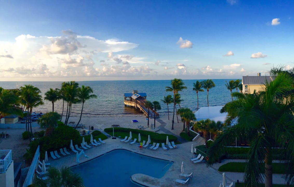Blick aus dem 6. OG The Reach Key West, Curio Collection by Hilton