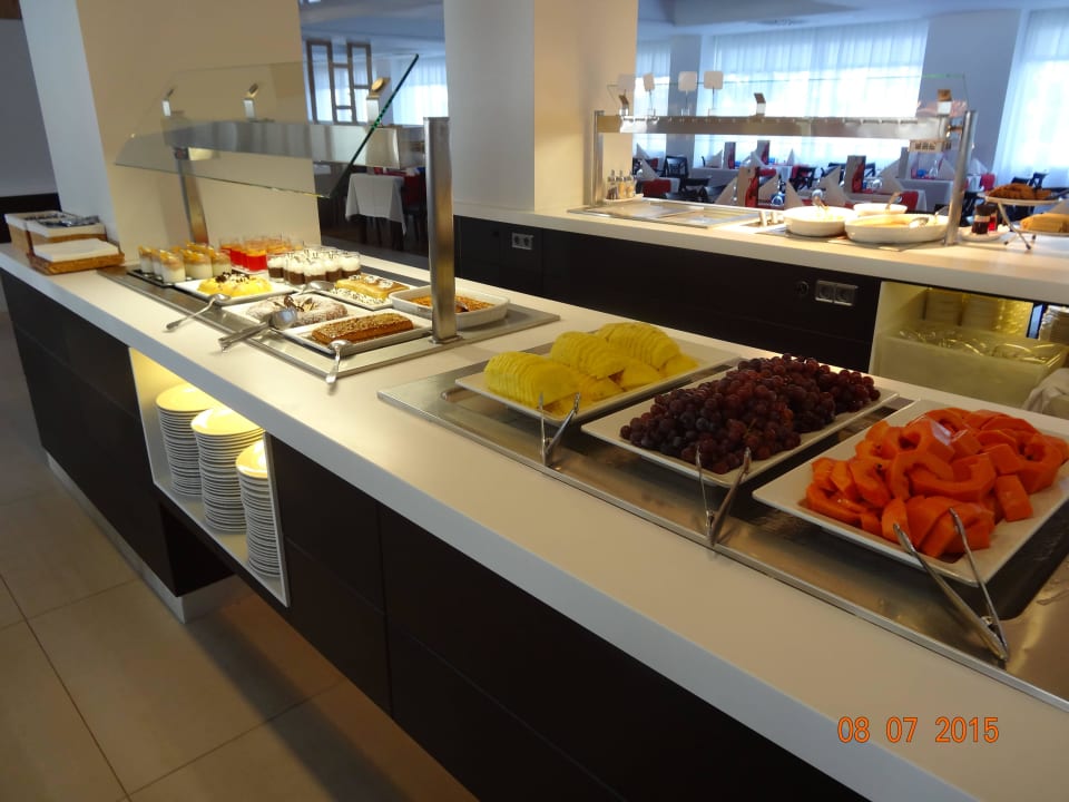 Alles sehr lecker Grupotel Acapulco Playa - Adults Only