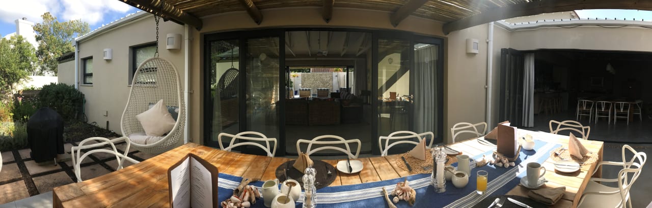 Gastro Scallop Guest Lodge