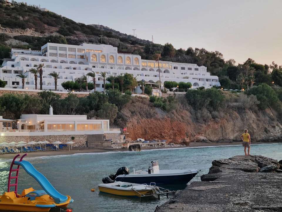 Außenansicht Hotel Istron Bay